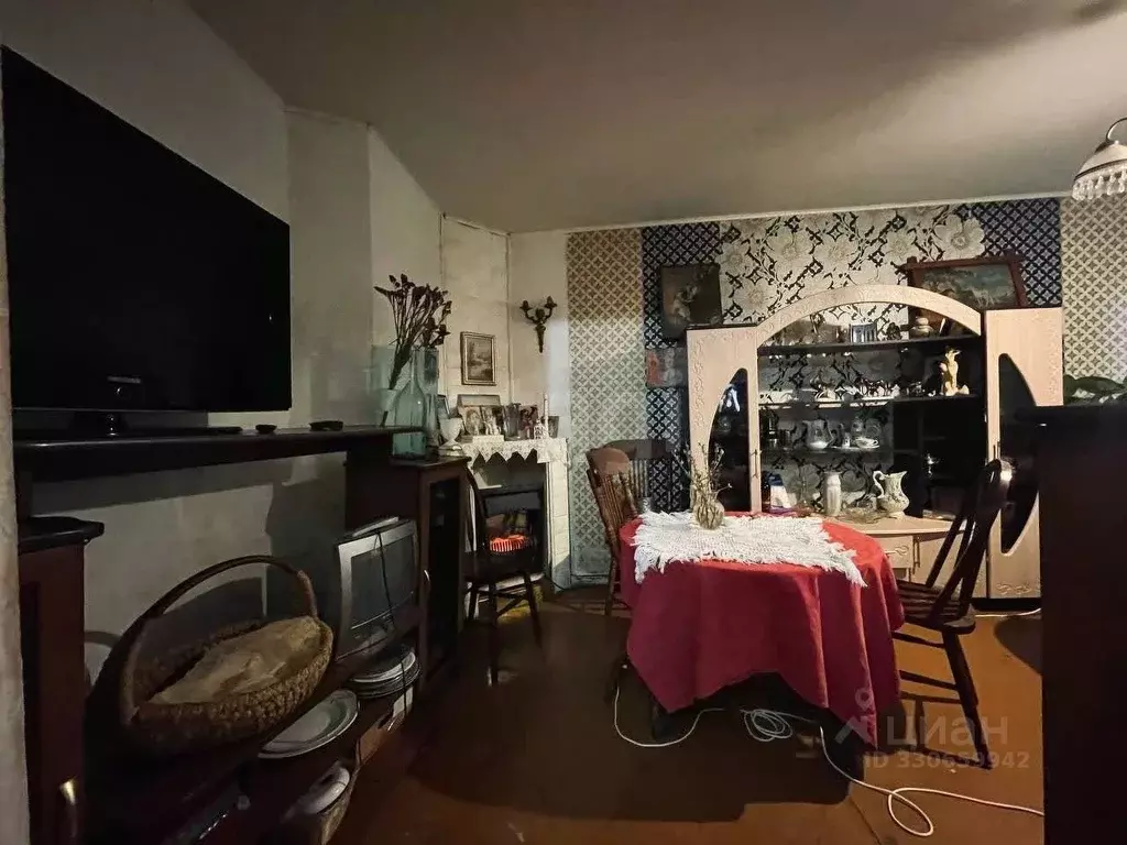 4-к кв. Псковская область, Печоры Индустриальная ул., 3 (79.4 м) - Фото 1