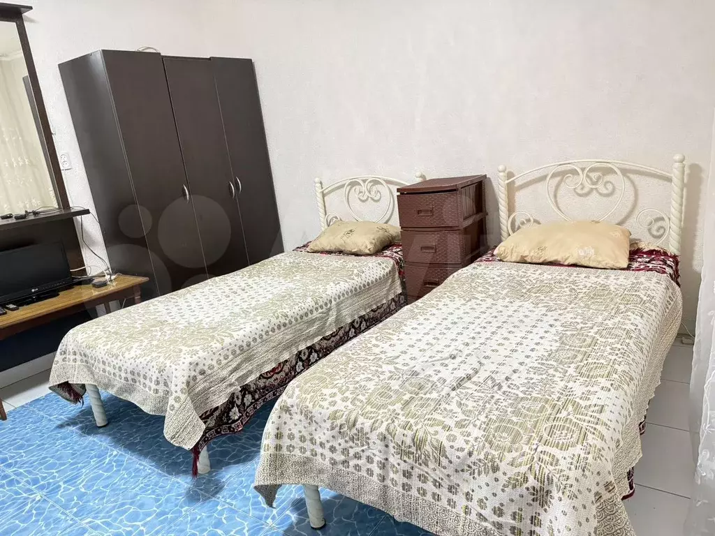 Комната 18 м, 1/2 эт. - Фото 1