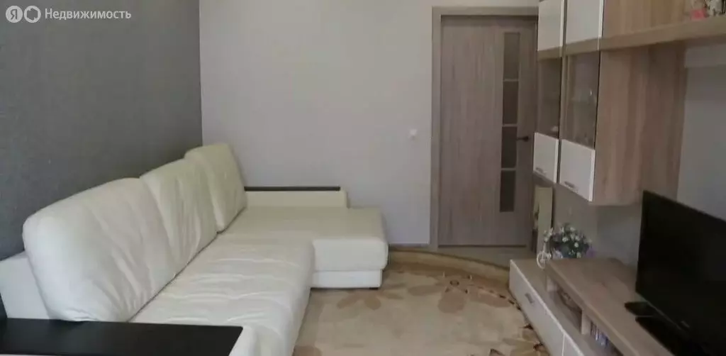 1-комнатная квартира: Краснодар, Гаражная улица, 87 (42 м) - Фото 1