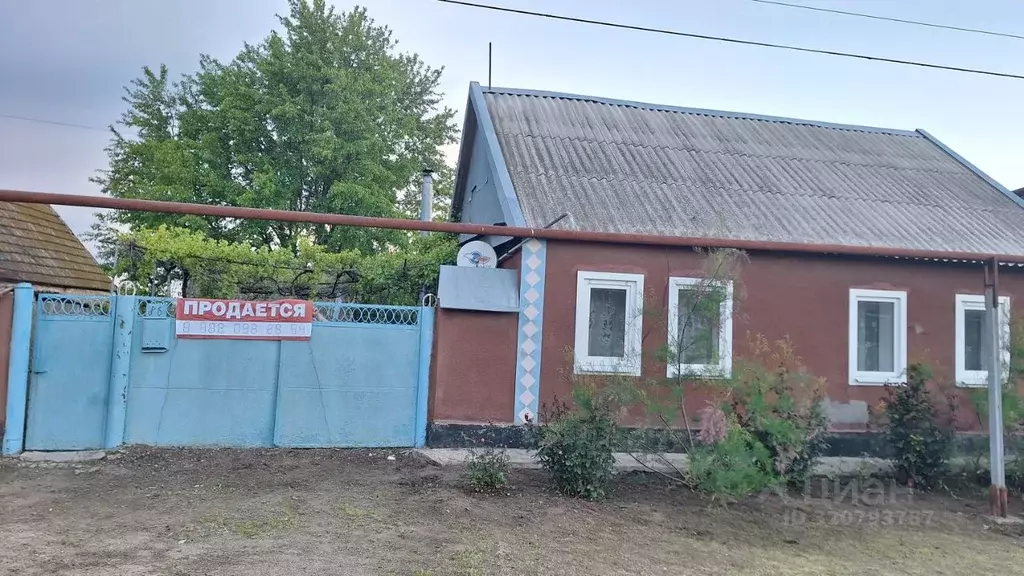 Дом в Ставропольский край, Грачевский муниципальный округ, с. Кугульта ... - Фото 1