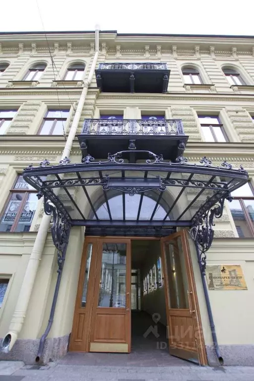 Офис в Санкт-Петербург Малая Морская ул., 18 (376 м) - Фото 2
