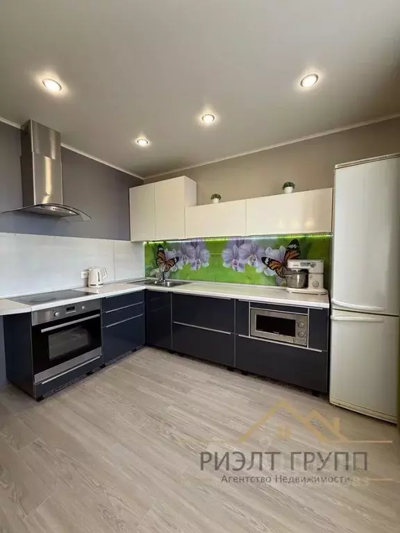 2-к кв. Татарстан, Казань ул. Хади Такташа, 121 (62.8 м) - Фото 2
