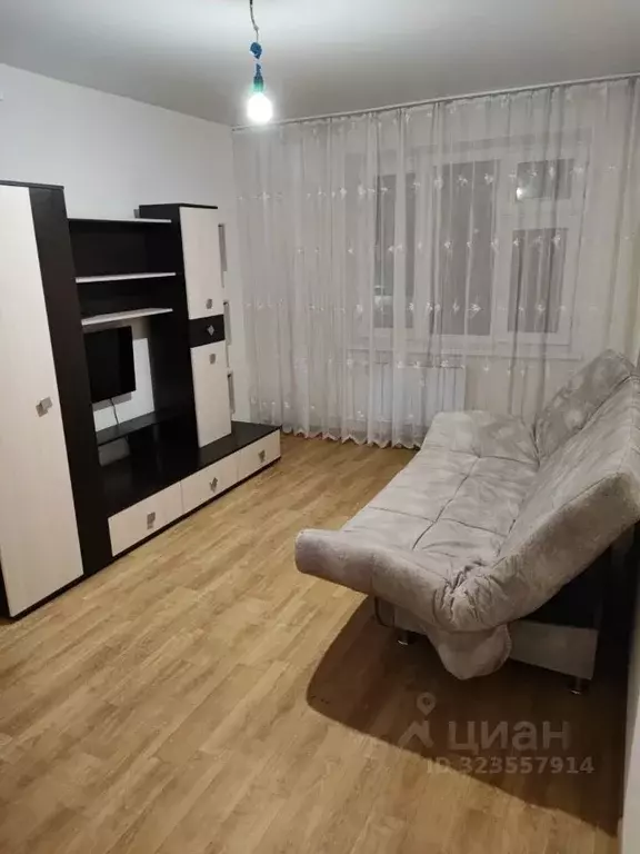 1-к кв. Татарстан, Набережные Челны ул. Авангардная, 45 (40.0 м) - Фото 1