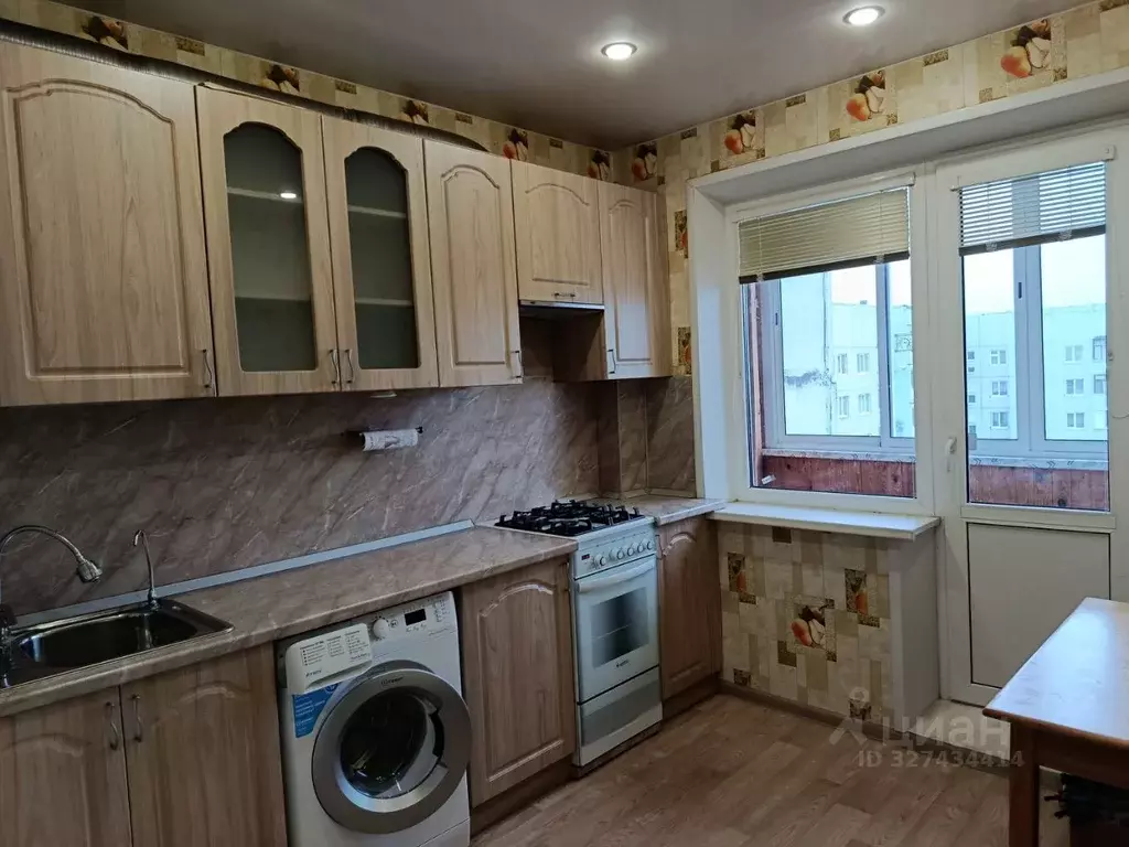 3-к кв. Новгородская область, Великий Новгород ул. Коровникова, 19/54 ... - Фото 1