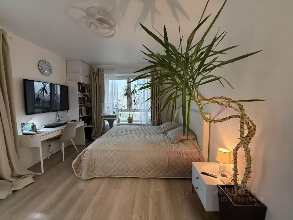 4-к кв. Московская область, Люберцы ул. Летчика Ларюшина, 12 (78.7 м) - Фото 0