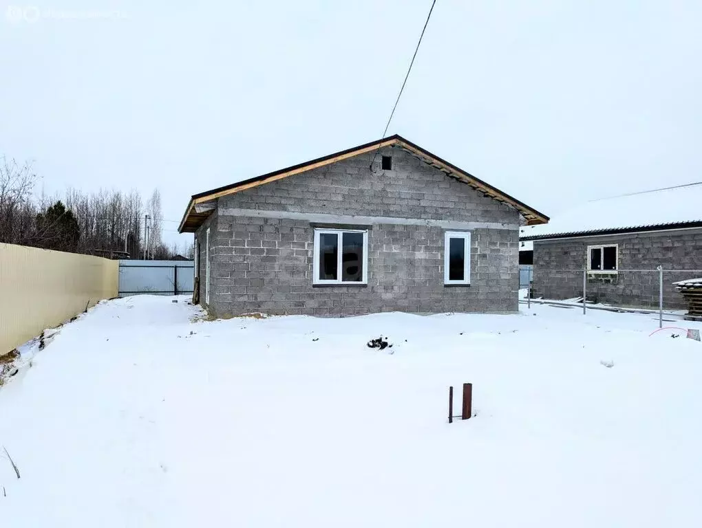 Дом в Тюменский район, деревня Есаулова, Родниковая улица (85 м) - Фото 1