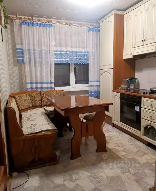 3-к кв. Башкортостан, Уфа ул. Максима Рыльского, 25/2 (83.6 м) - Фото 0