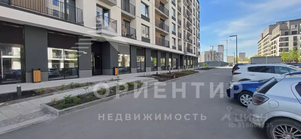 Офис в Свердловская область, Екатеринбург ул. Академика Ландау, 7Б ... - Фото 1