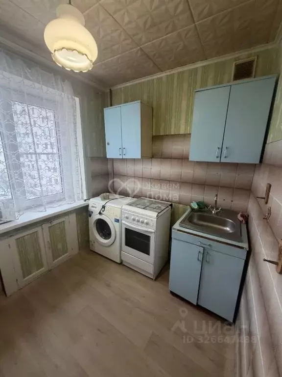 2-к кв. Волгоградская область, Волгоград ул. Генерала Штеменко, 11 ... - Фото 0