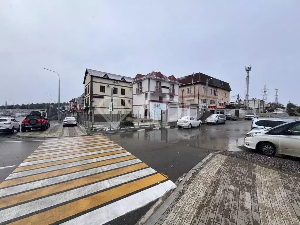 Помещение свободного назначения в Краснодарский край, Геленджик ул. ... - Фото 1