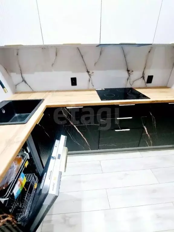 3-к кв. Тамбовская область, Тамбовский муниципальный округ, д. Крутые ... - Фото 2