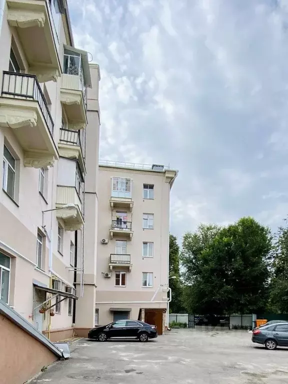 3-к кв. Воронежская область, Воронеж ул. 20-летия Октября, 36 (78.0 м) - Фото 1