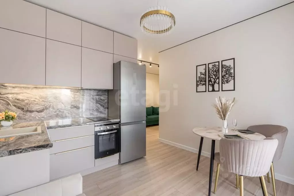 2-к кв. Татарстан, Казань ул. Аделя Кутуя, 100 (40.0 м) - Фото 2