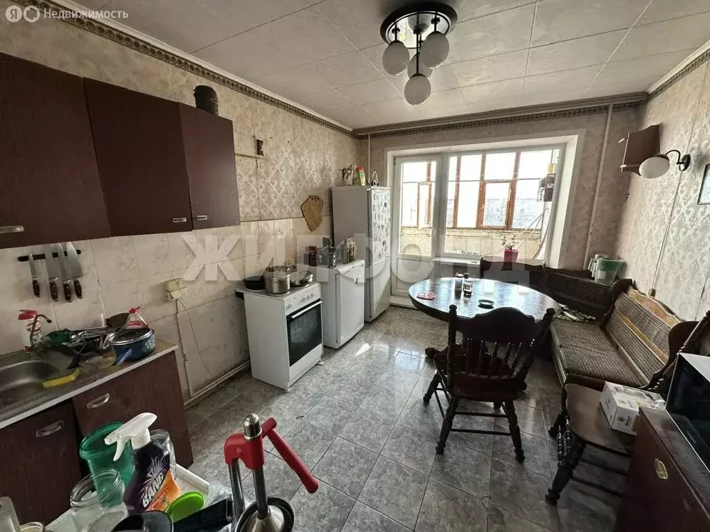 3-комнатная квартира: село Верхнее Санчелеево, улица Макарова, 22 ... - Фото 2