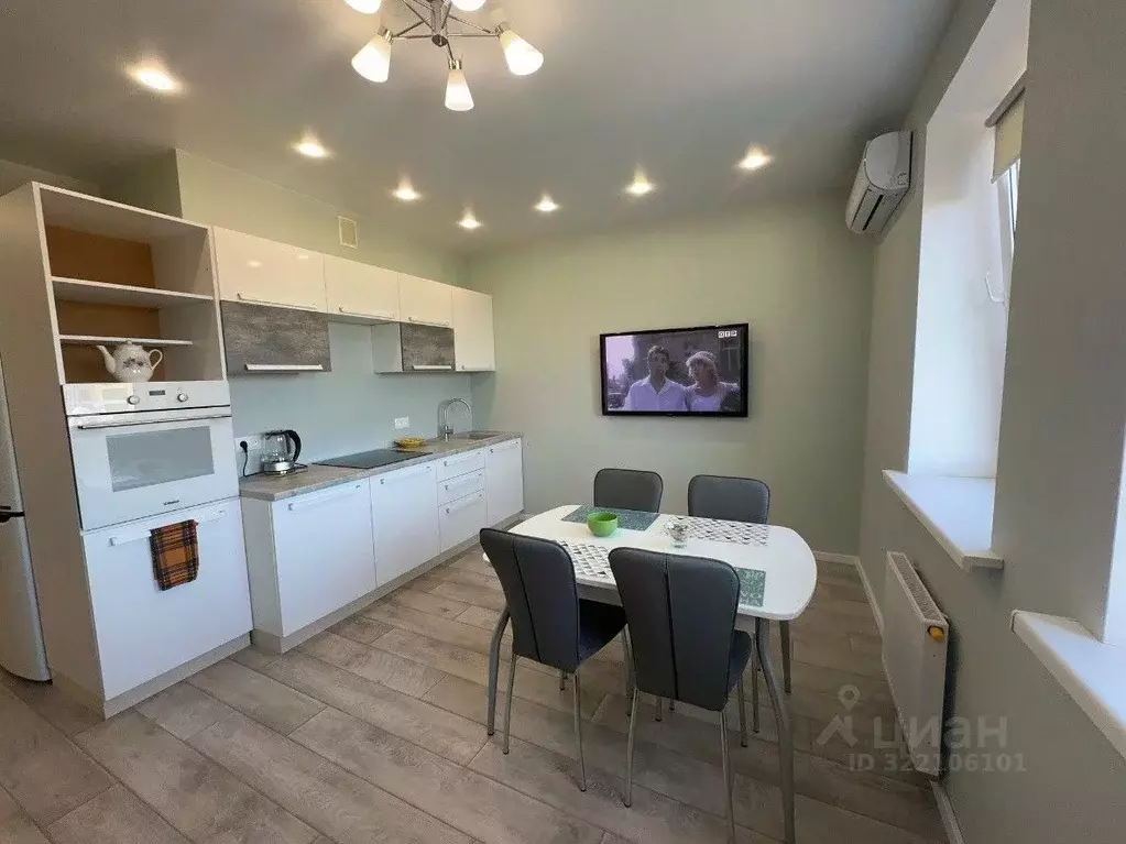 1-к кв. Волгоградская область, Волгоград ул. Расула Гамзатова, 11 ... - Фото 2