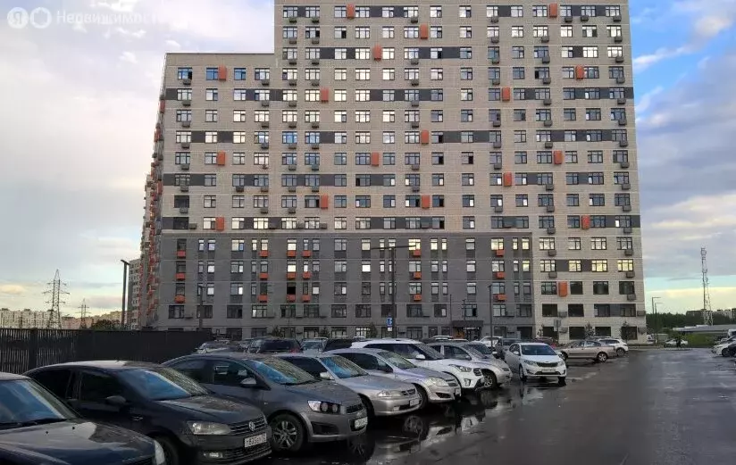Квартира-студия: Тюмень, улица Первооткрывателей, 8 (30.8 м) - Фото 0