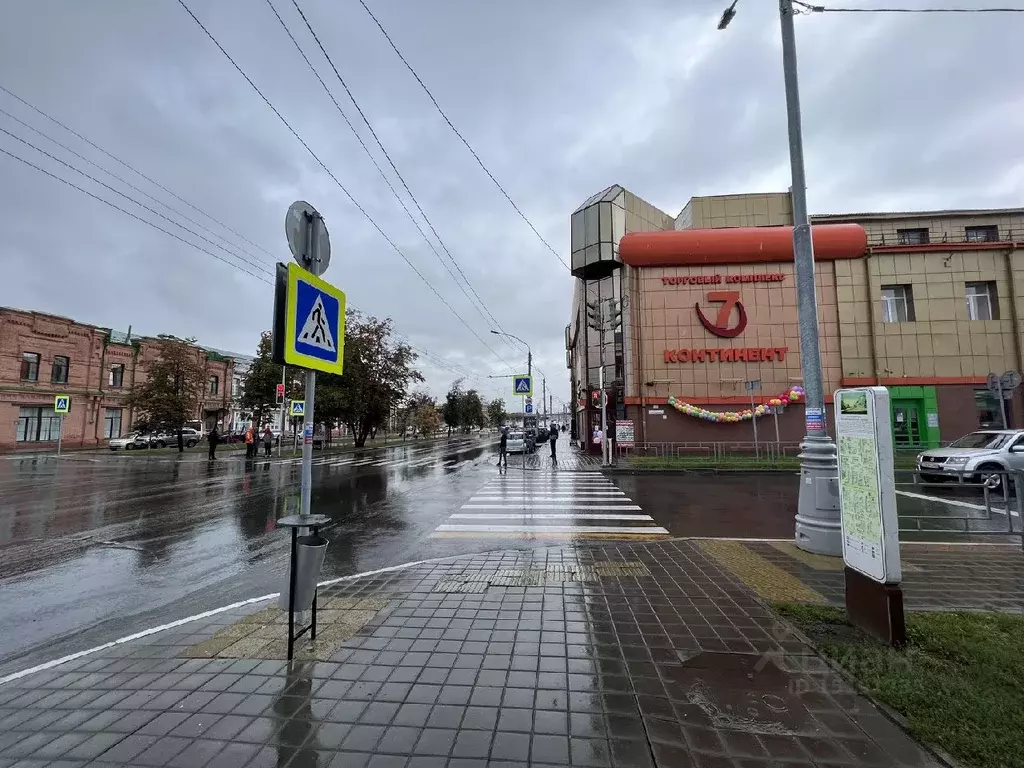 Торговая площадь в Алтайский край, Барнаул просп. Ленина, 3 (100 м) - Фото 0