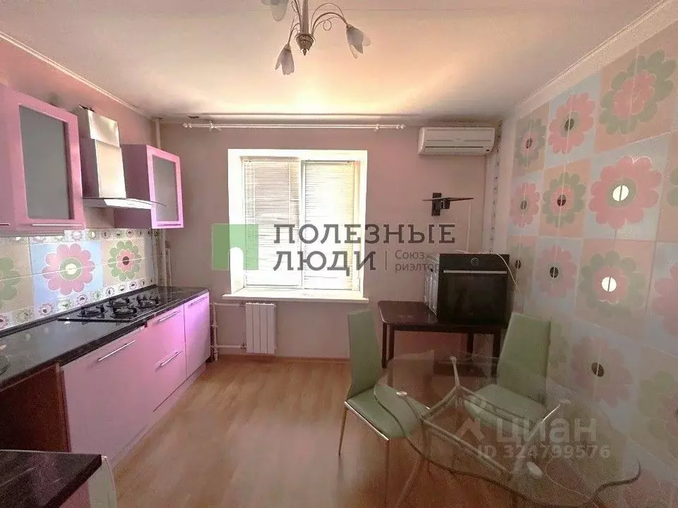 3-к кв. Орловская область, Орел Комсомольская ул., 267 (85.8 м) - Фото 1