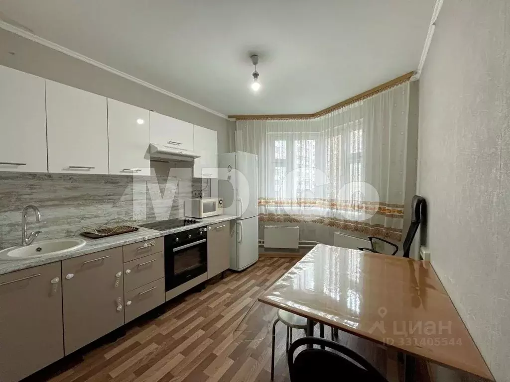 2-к кв. Московская область, Балашиха 1 Мая мкр, 37 (55.0 м) - Фото 1