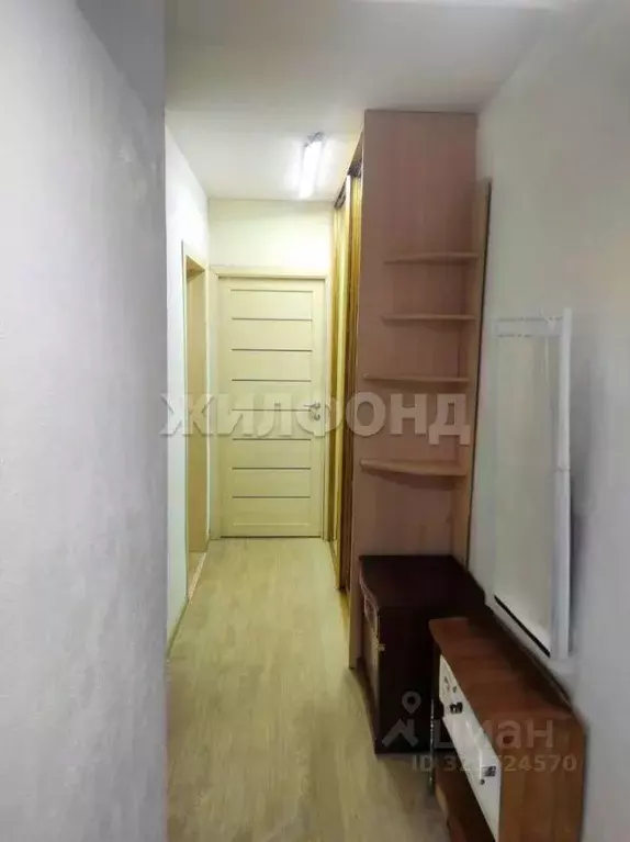 3-к кв. Новосибирская область, Новосибирск Народная ул., 30/1 (56.8 м) - Фото 2