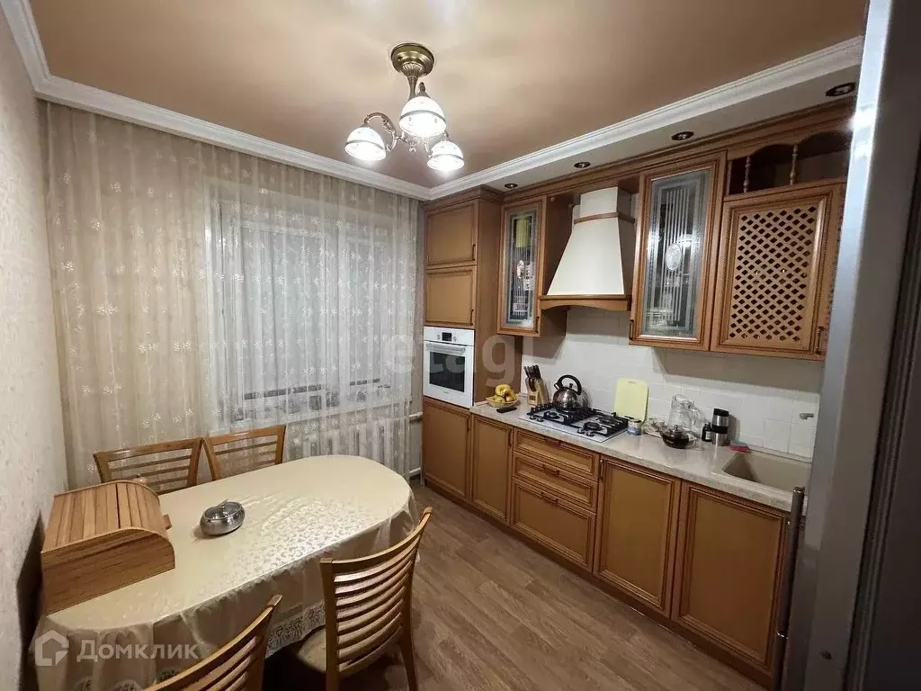 Продаётся 4-к квартира, 70.4 м - Фото 0