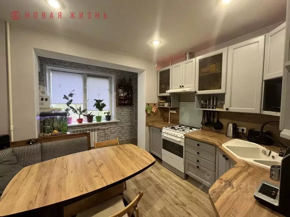 3-к кв. Самарская область, Самара Солнечная ул., 11 (80.0 м) - Фото 1