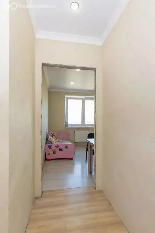 3-комнатная квартира: Тюмень, Тальниковая улица, 1 (71.2 м) - Фото 1