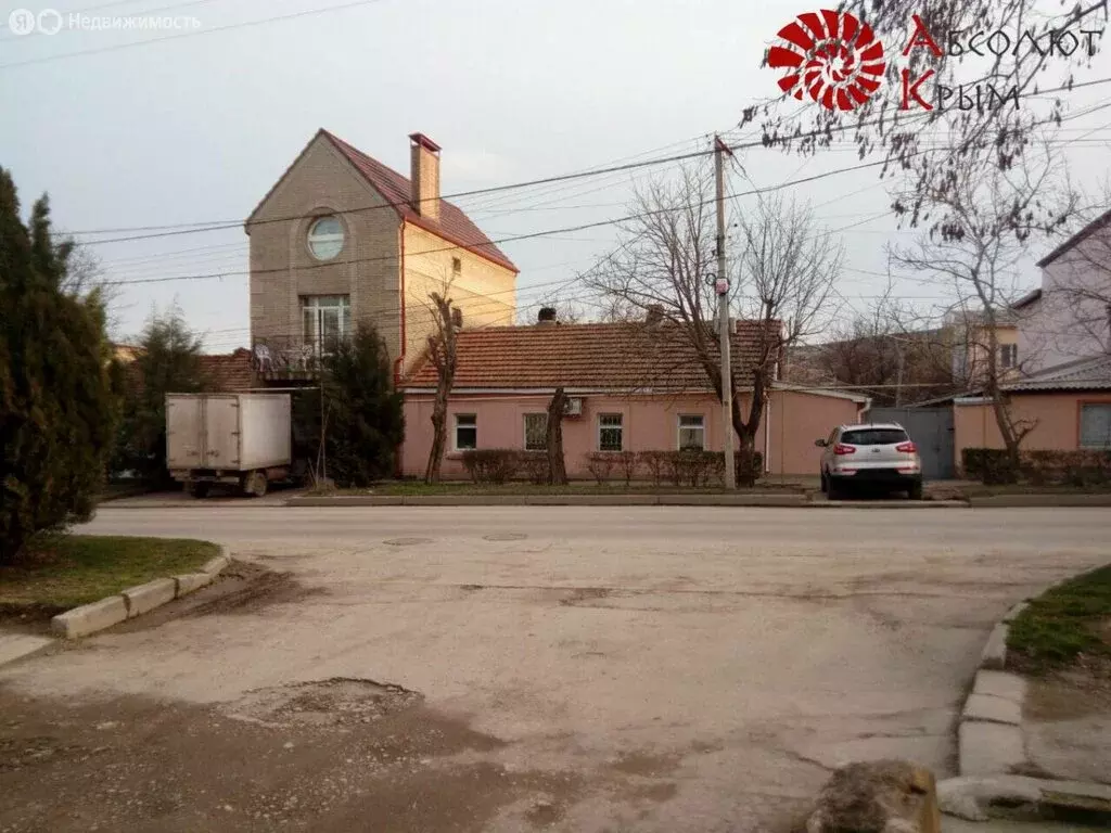 Дом в Феодосия, улица Победы, 35 (99.1 м) - Фото 0