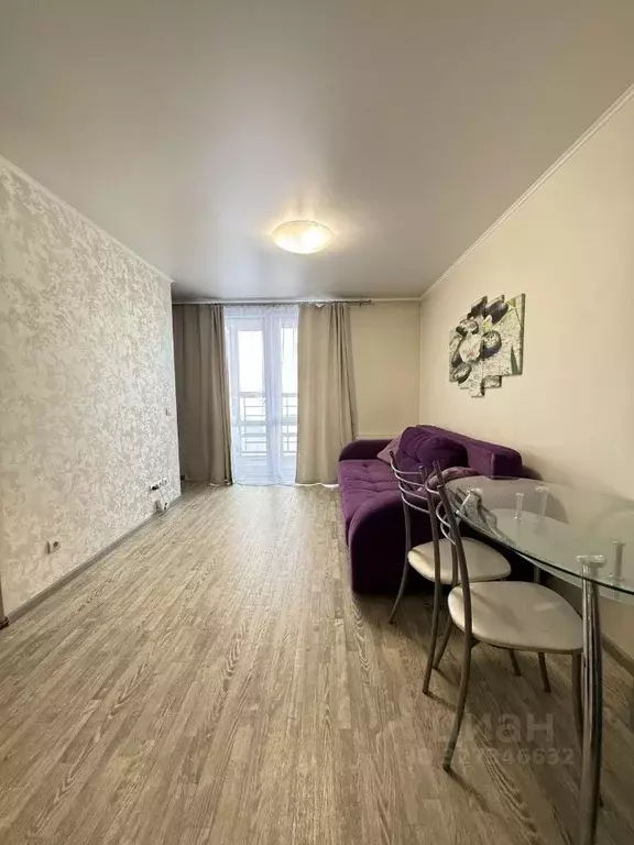 Студия Тюменская область, Тюмень ул. Ю.-Р.Г. Эрвье, 24к2 (30.0 м) - Фото 2