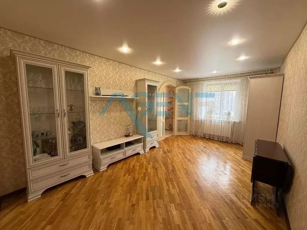 3-к кв. Белгородская область, Белгород Вокзальная ул., 28 (71.0 м) - Фото 1