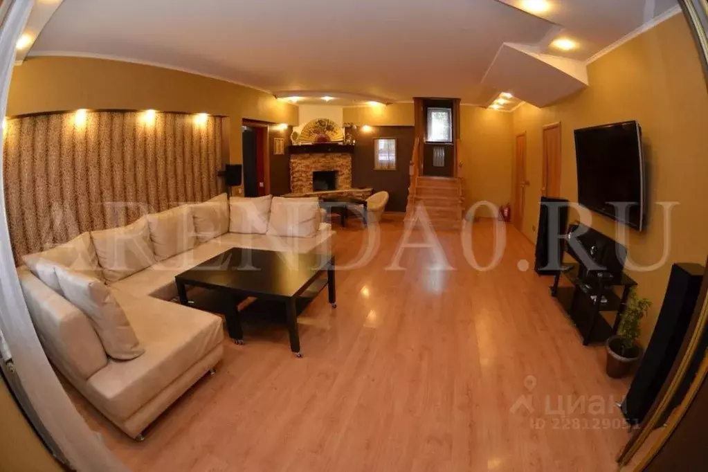 Дом в Новосибирская область, Новосибирск Сухарная ул. (150 м) - Фото 1