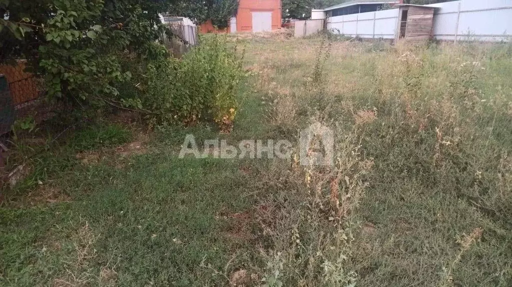 Участок в Ростовская область, Волгодонск Главная ул. (3.0 сот.) - Фото 1