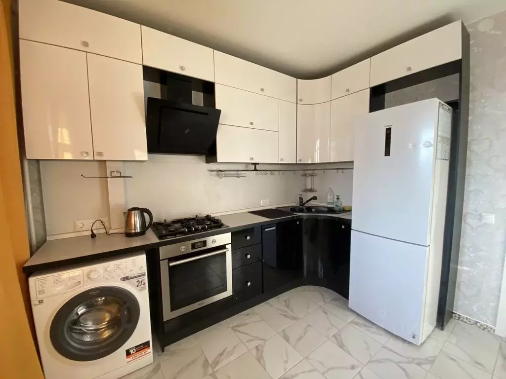 1-к кв. Нижегородская область, Нижний Новгород ул. Родионова, 191 ... - Фото 1