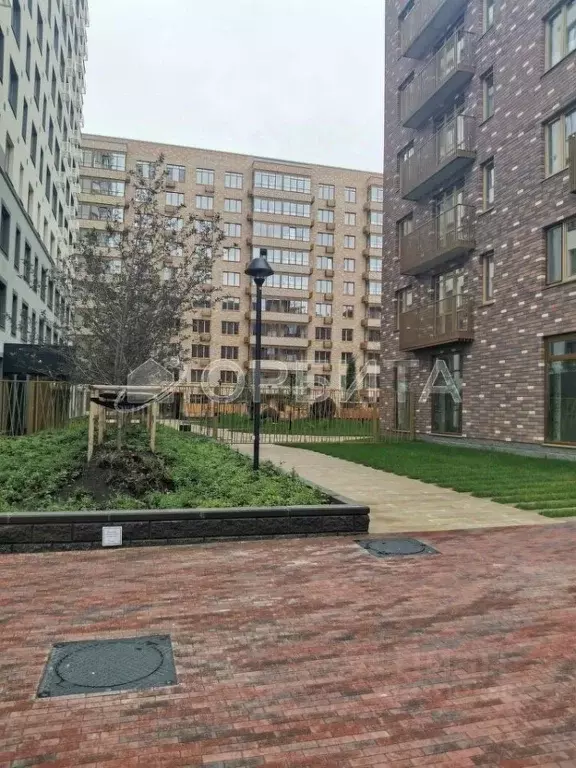 2-к кв. Тюменская область, Тюмень ул. Эльвиры Федоровой, 1 (53.9 м) - Фото 1