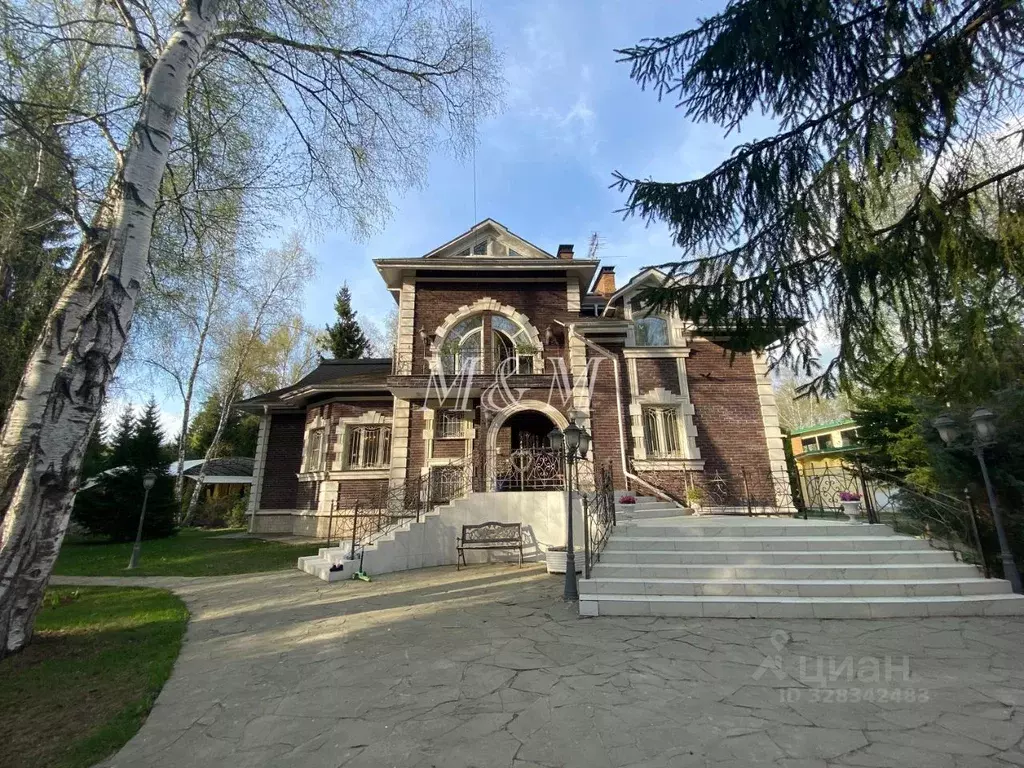 Дом в Московская область, Одинцовский городской округ, д. Хлюпино  ... - Фото 1