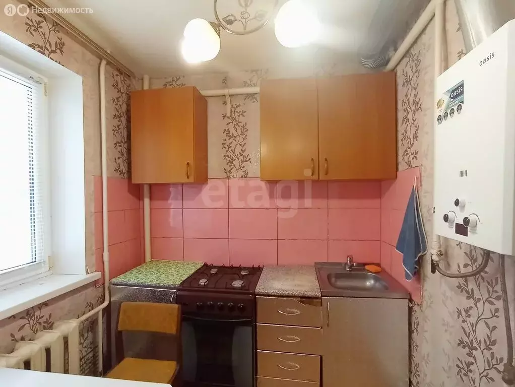 1-комнатная квартира: Энгельс, Минская улица, 28 (31.8 м) - Фото 0