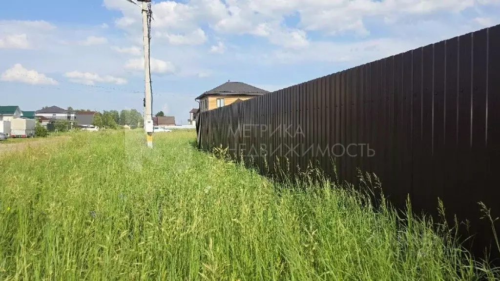 Участок в Тюменская область, Тюменский район, д. Ушакова Зеленая ул. ... - Фото 1