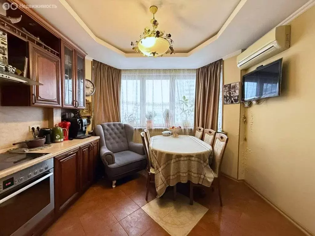 3-комнатная квартира: Москва, улица Лихоборские Бугры, 3 (76.1 м) - Фото 0