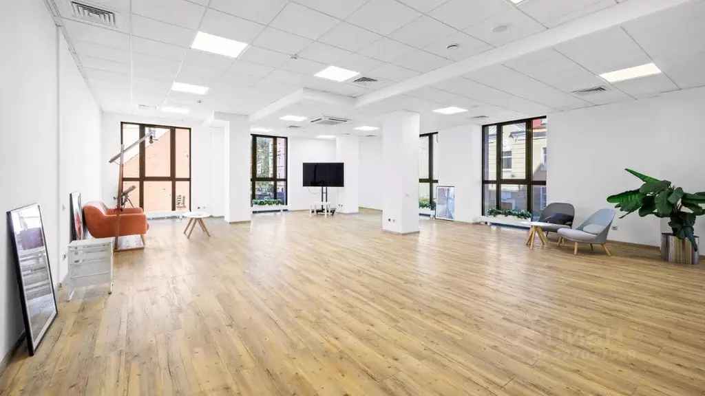 Офис в Санкт-Петербург ул. Кропоткина, 1З (142 м) - Фото 1