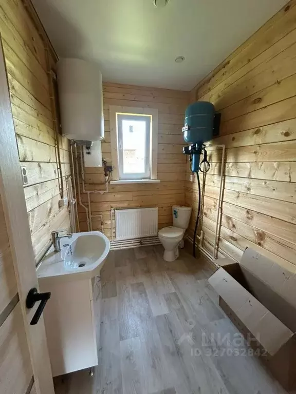 Дом в Башкортостан, Иглинский сельсовет, с. Иглино  (90 м) - Фото 2