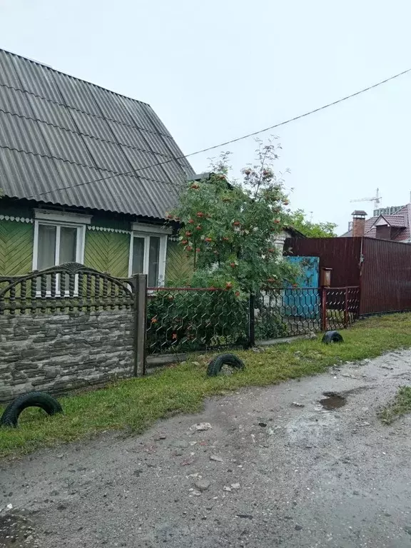 Дом в Брянская область, Брянск пер. Куйбышева, 14 (52 м) - Фото 0