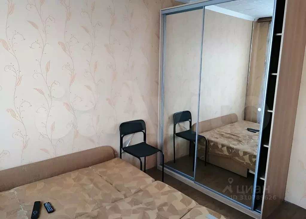 Комната Ханты-Мансийский АО, Когалым ул. Дружбы Народов, 19 - Фото 1