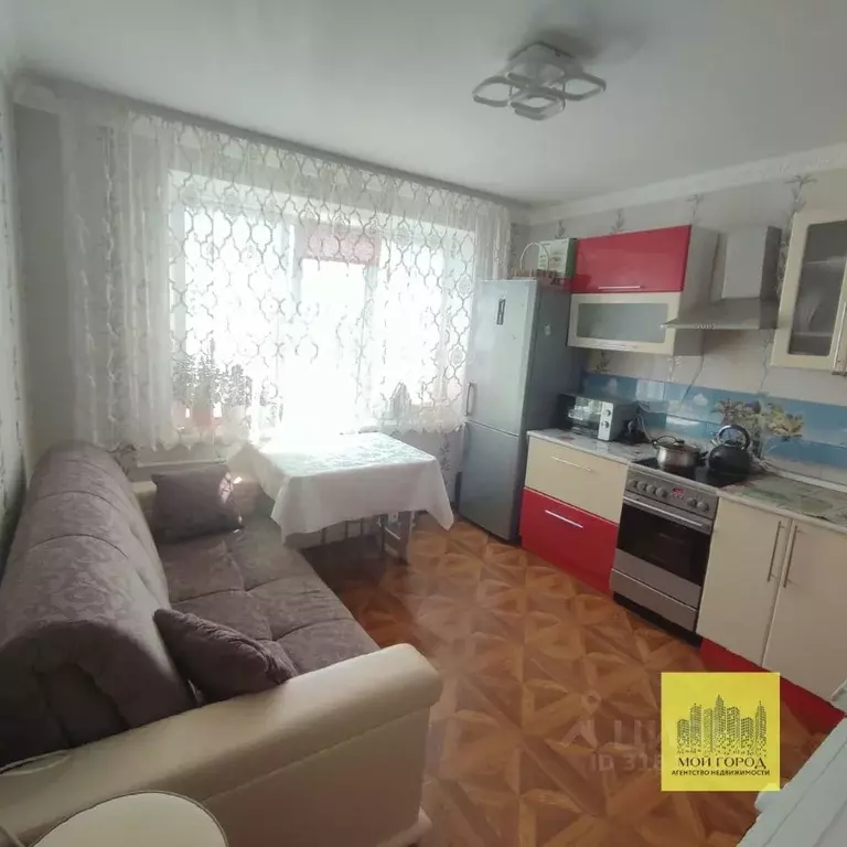 1-к кв. Ханты-Мансийский АО, Пыть-Ях 2-й Нефтяников мкр, 25 (35.5 м) - Фото 1