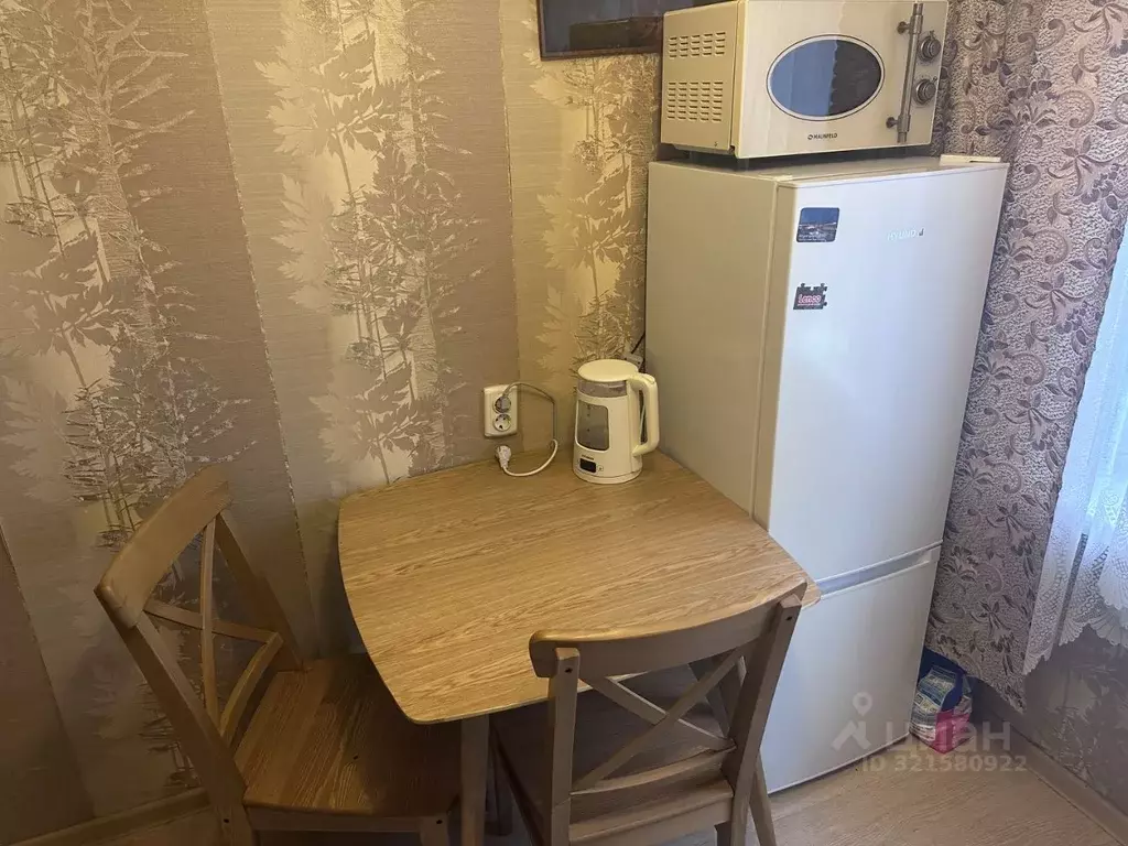 Комната Калужская область, Калуга Октябрьская ул., 20 (17.0 м) - Фото 1