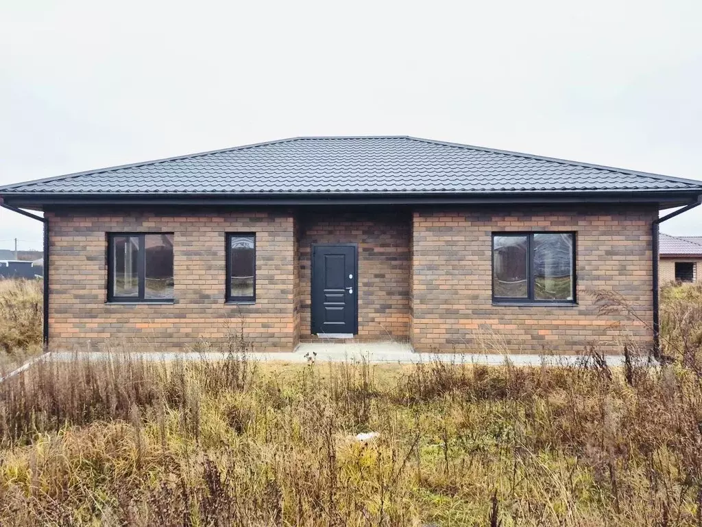 Дом в Тверская область, Калининский муниципальный округ, д. ... - Фото 1