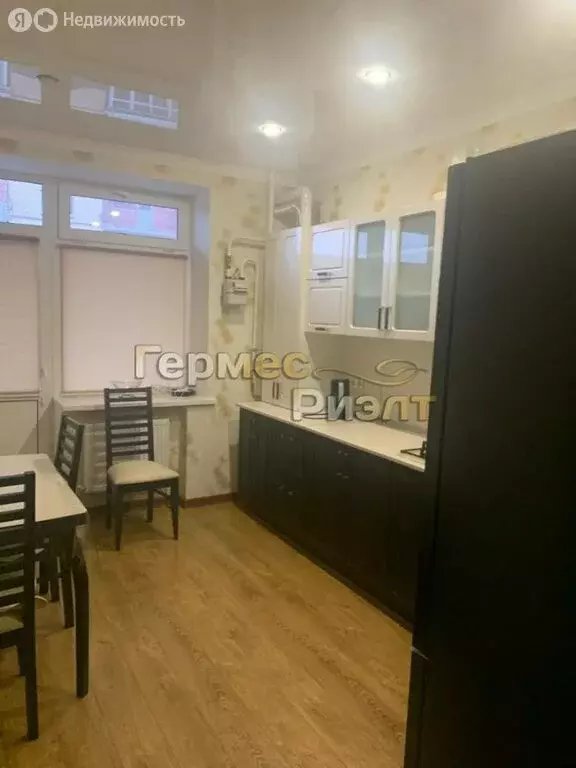 2-комнатная квартира: Ессентуки, улица Орджоникидзе, 84к5 (57.6 м) - Фото 1