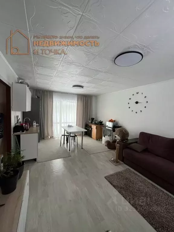 Дом в Башкортостан, Янаульский район, Кармановский сельсовет, с. ... - Фото 1