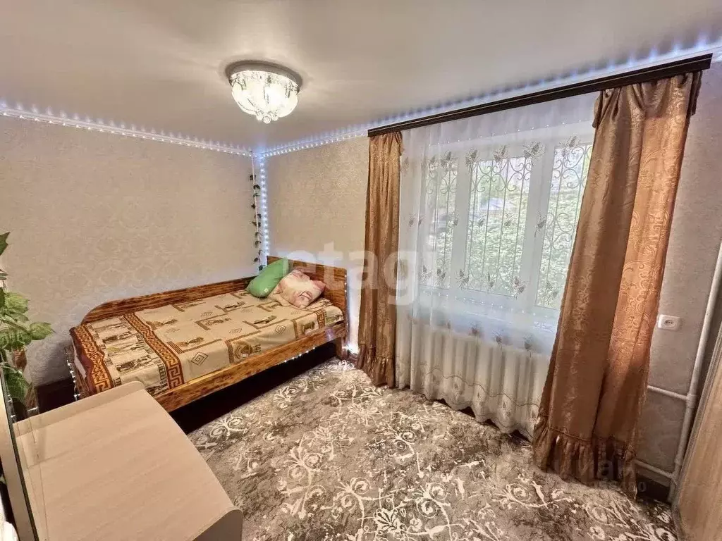 2-к кв. Крым, Симферополь ул. Кечкеметская (43.0 м) - Фото 2