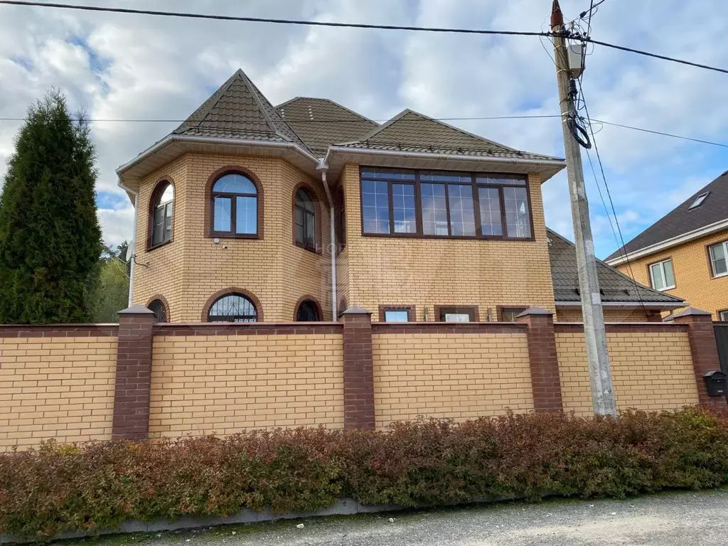 Дом 450м на участке 10сот. - Фото 0