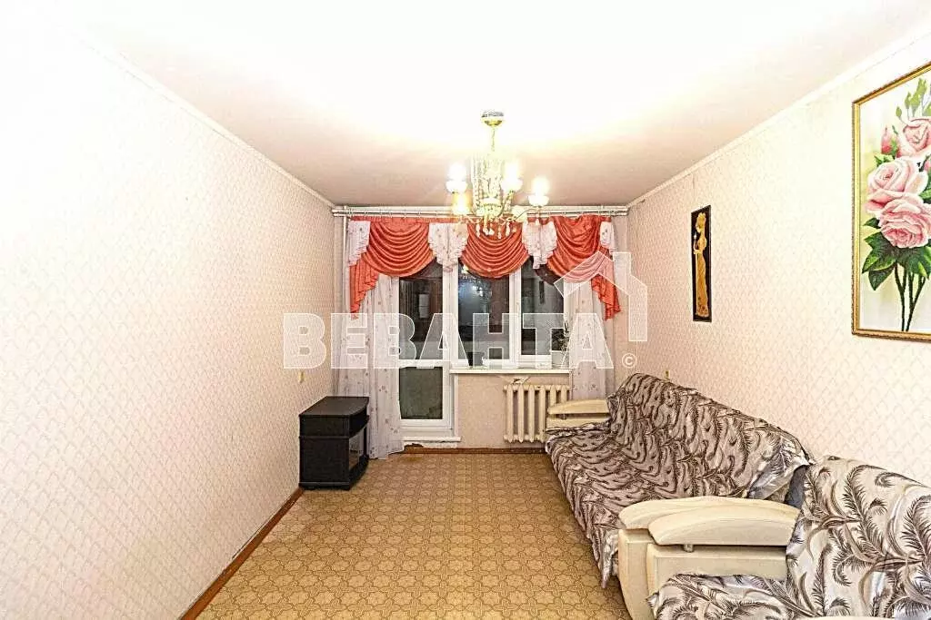 2-комнатная квартира: Тюмень, улица Демьяна Бедного, 104 (50.8 м) - Фото 0